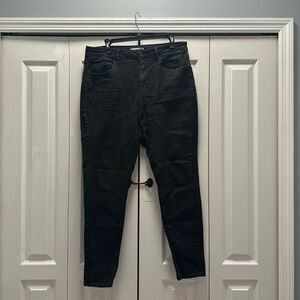 High Rise Black Jegging